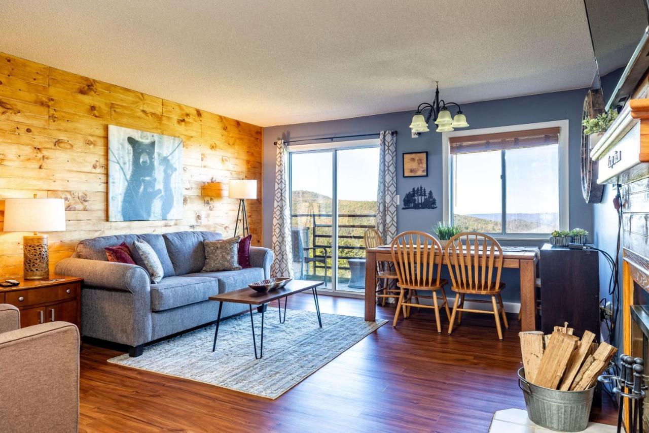 Wow Views!!-Mountain Escape-Outdoor Pool-Close To Downtown-Wifi-Cable-Private Balcony Gatlinburg Extérieur photo