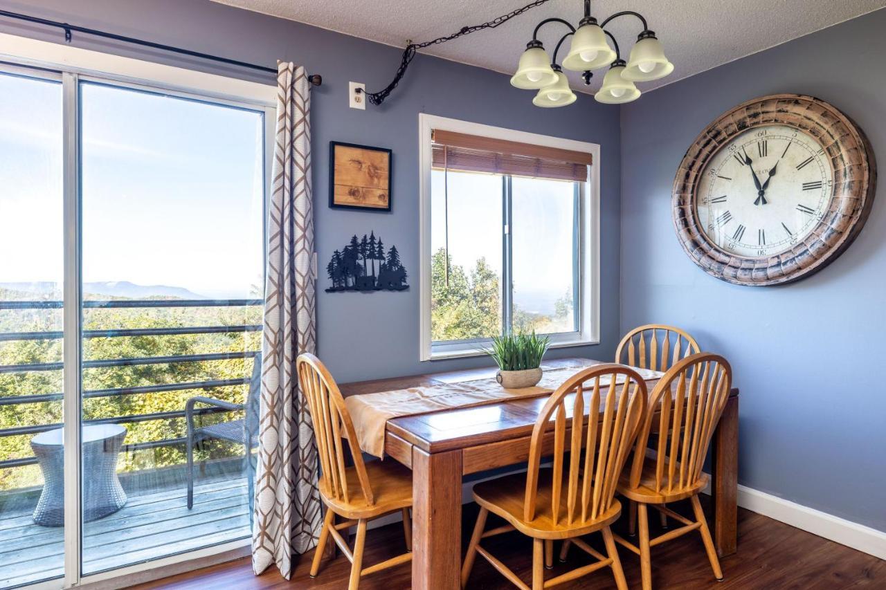 Wow Views!!-Mountain Escape-Outdoor Pool-Close To Downtown-Wifi-Cable-Private Balcony Gatlinburg Extérieur photo