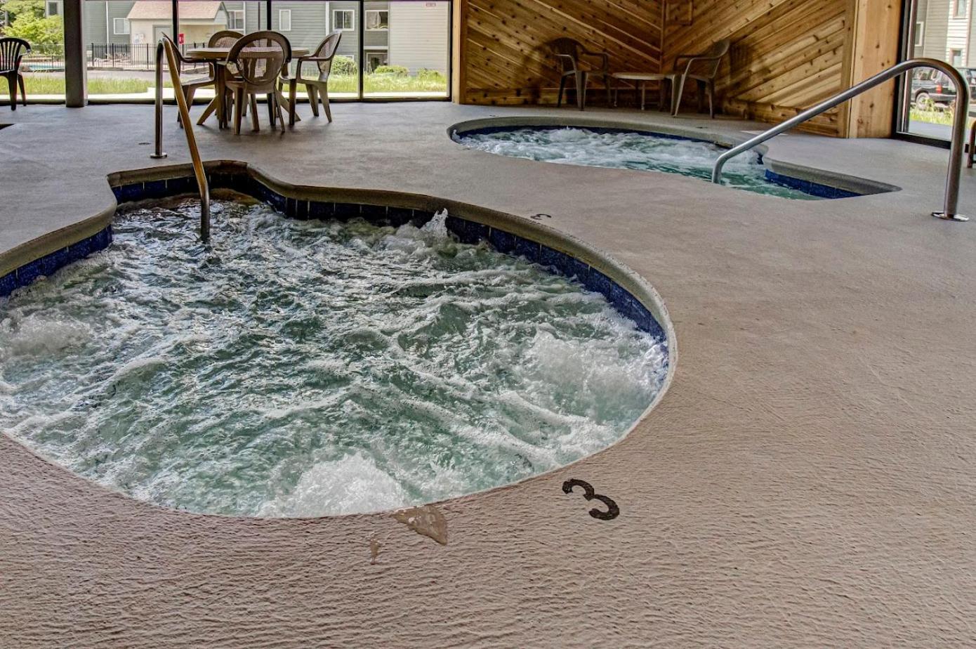 Wow Views!!-Mountain Escape-Outdoor Pool-Close To Downtown-Wifi-Cable-Private Balcony Gatlinburg Extérieur photo